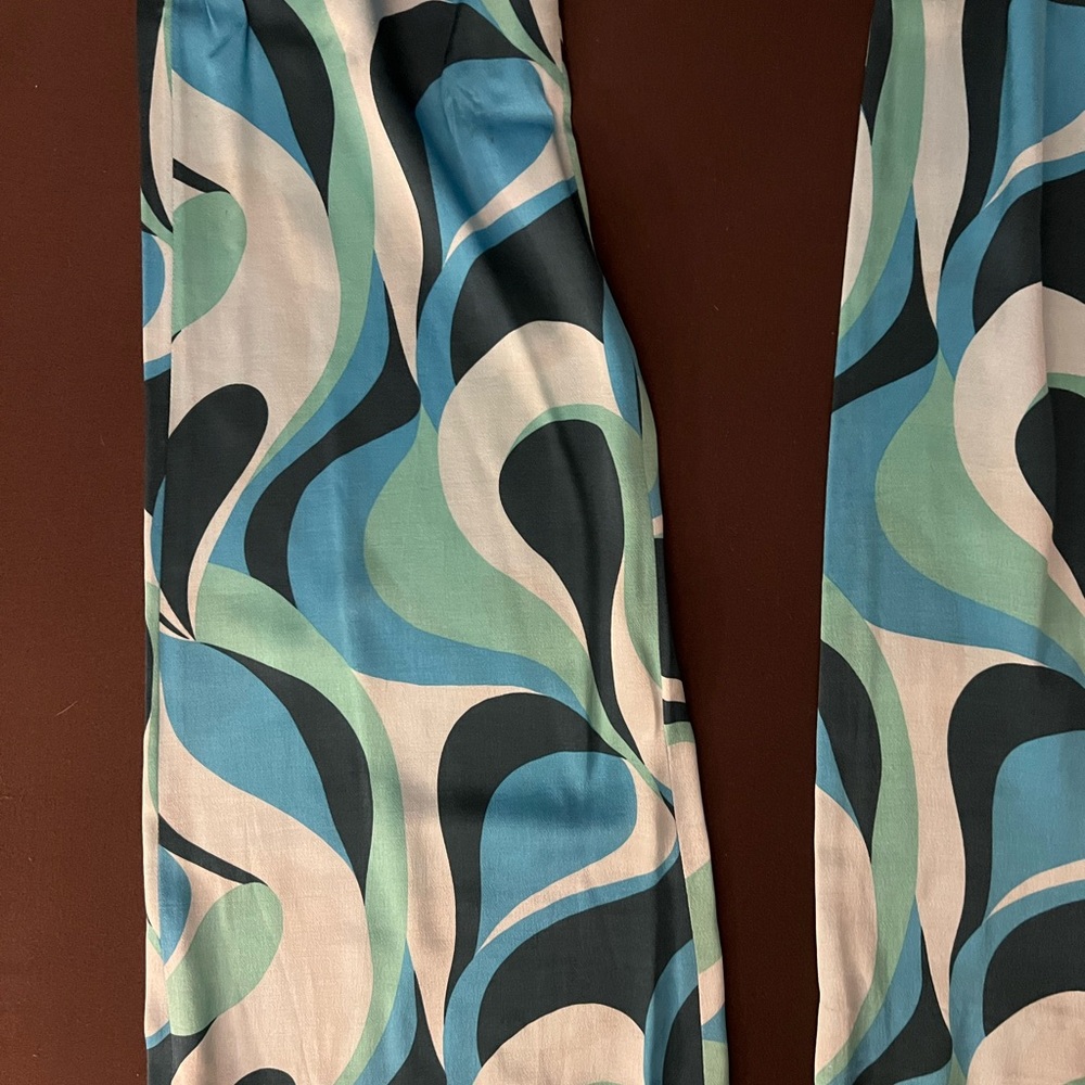Pants - Picture 3 of 6